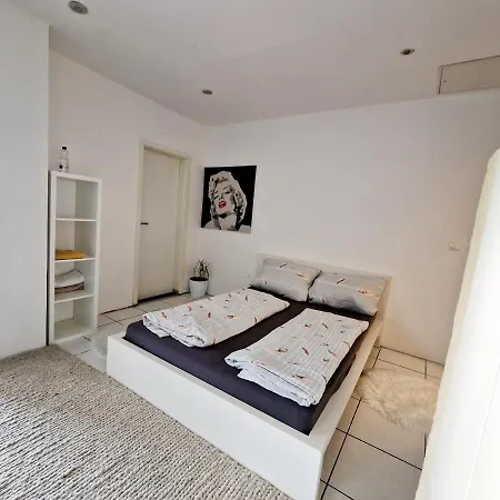 Gruppenfreundliches Apartment Herzogenaurach